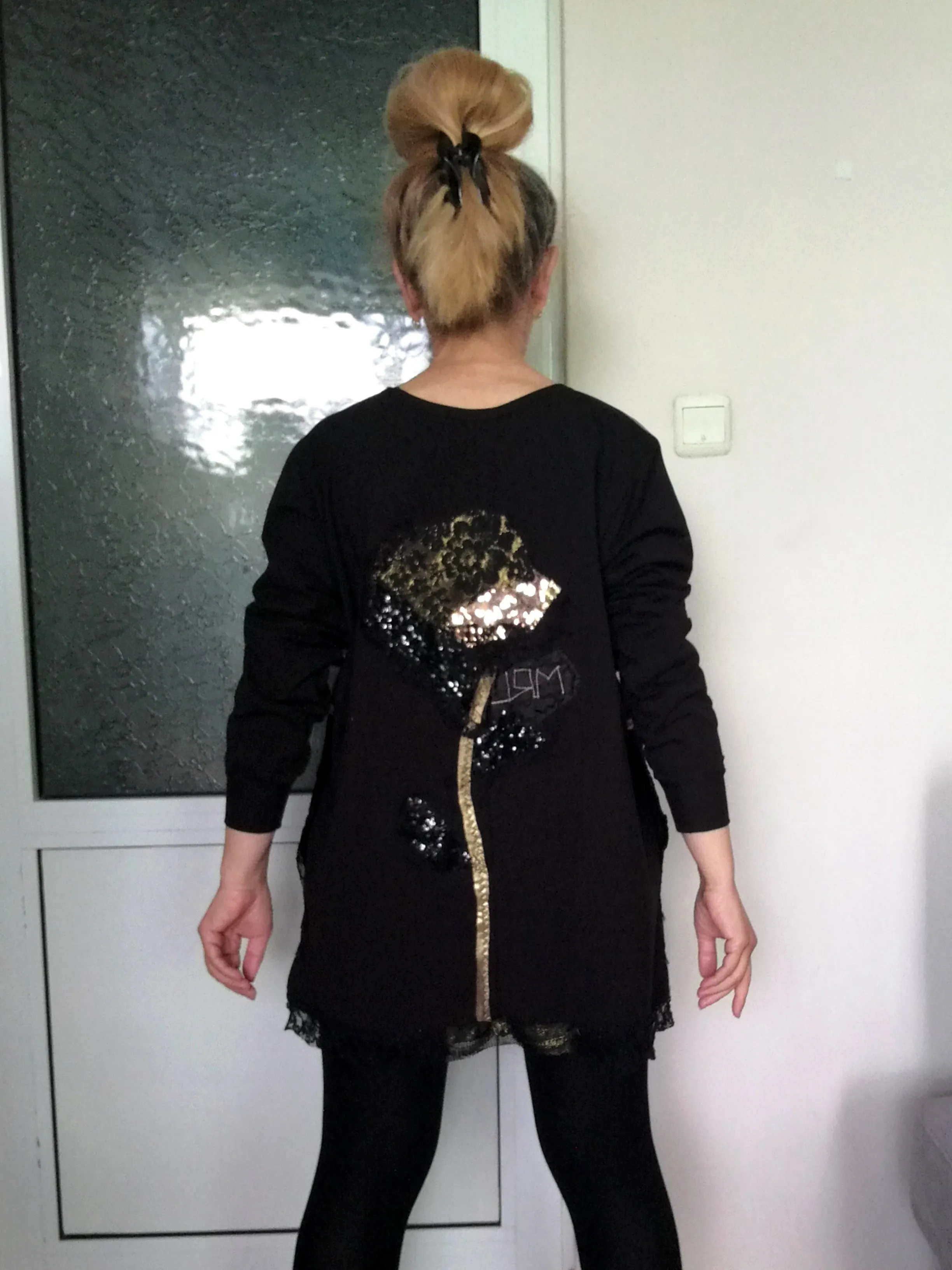 Black Embroidered Sweatshirt For Women XL Boho Casual Top