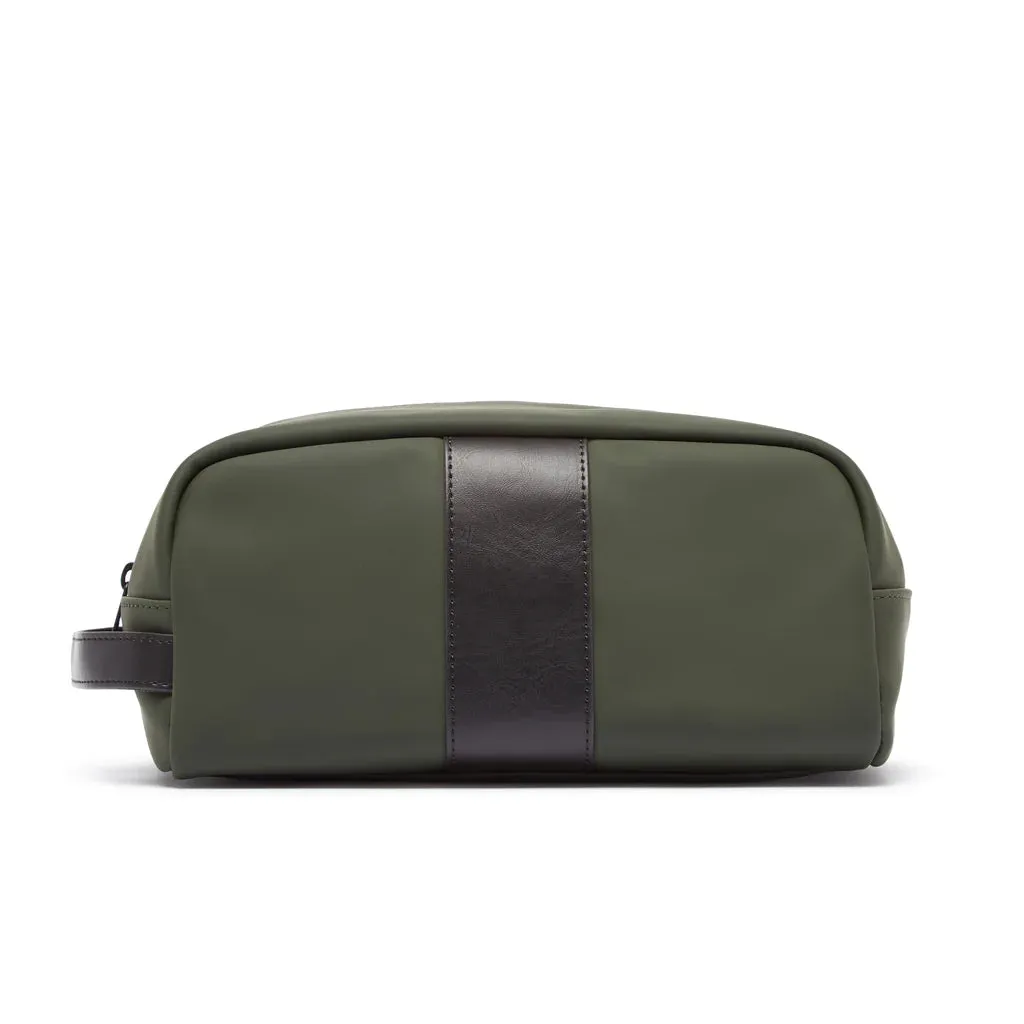 Hudson Toiletry Bag in Hunter Green